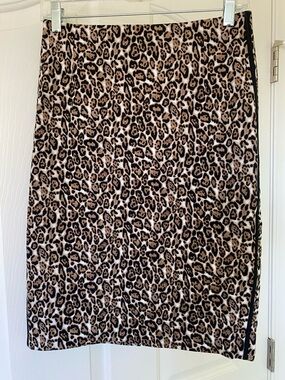 White House Black Market Leopard Print Pencil Skirt in Brown and Black